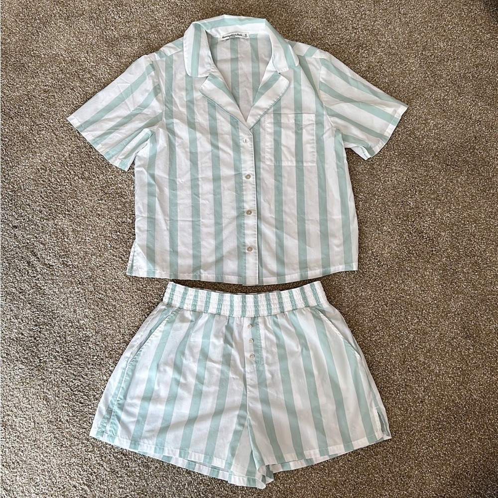 Abercrombie and Fitch Poplin Sleep Set